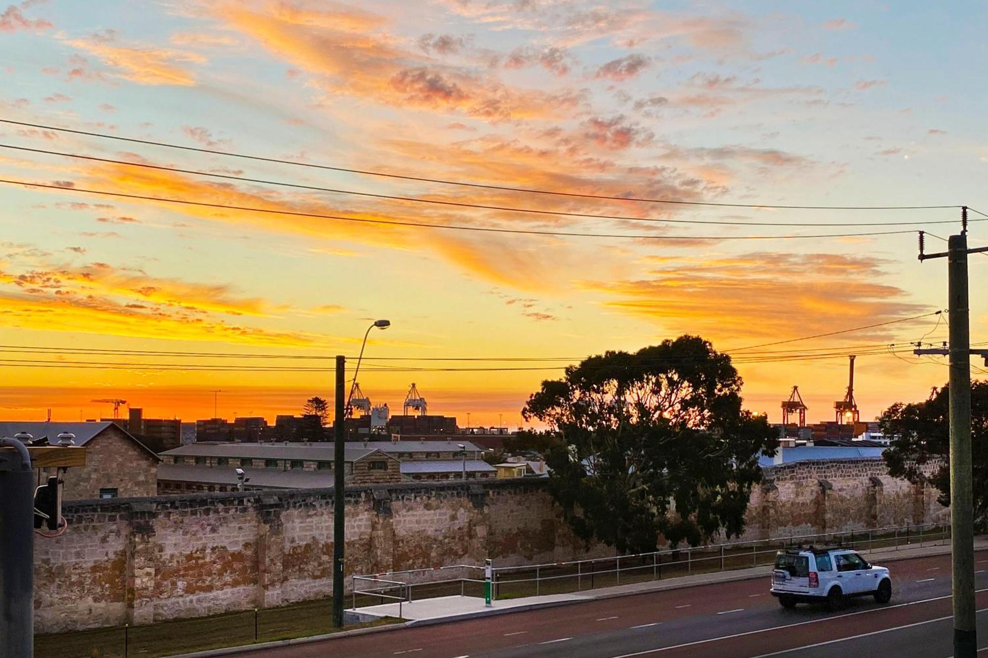 Sunsets On Hampton, Fremantle Wa Apartment Bagian luar foto